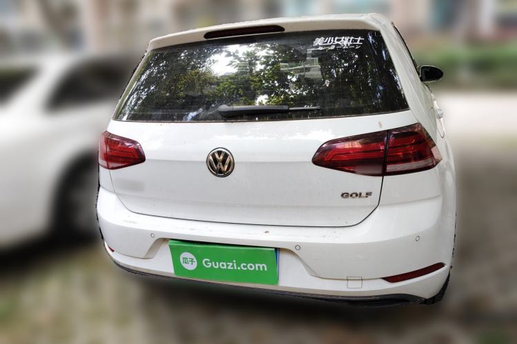 Used Volkswagen Golf 2018 1.6L Automatic Fashion Model
