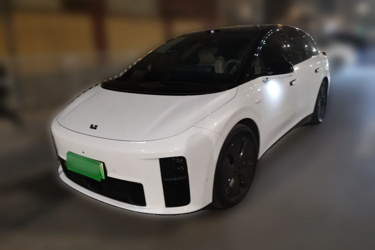 Used Li Auto i6 2025 Model Two-Wheel-Drive Standard Type