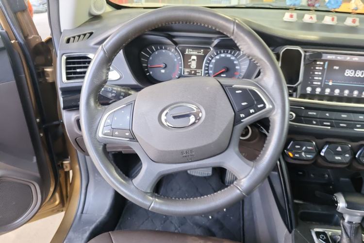Used GAC Trumpchi GS4 2015 200T G-DCT Luxury Edition Steering Wheel
