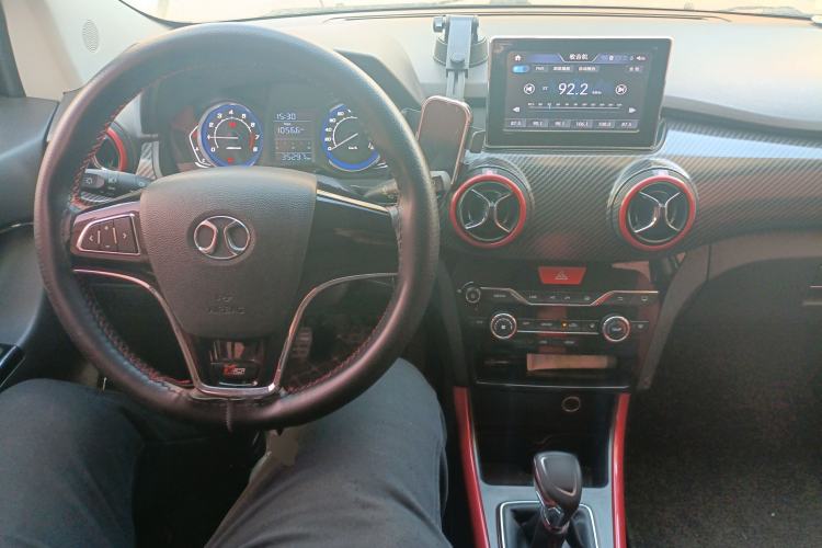 Used BAIC Senova X25 2015 1.5L manual Comfort trim level
