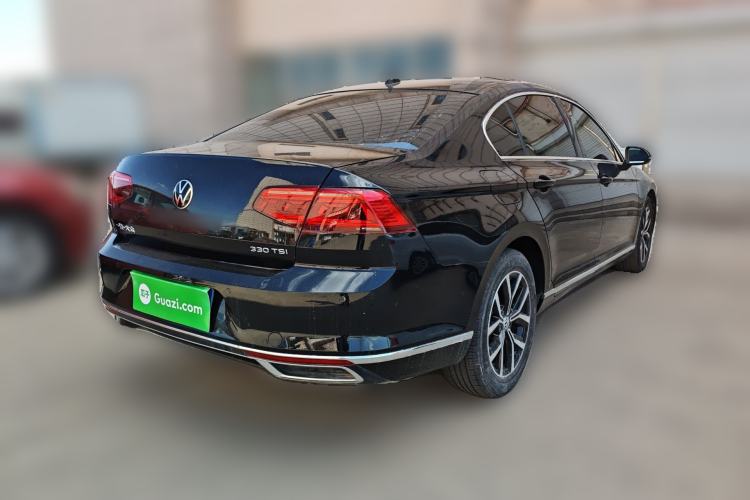 Used Volkswagen Magotan 2020 330TSI DSG Leading Model Rear Right 45 Deg