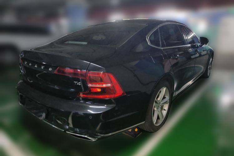 Used Volvo S90 2018 T4 Zhiyuan Edition