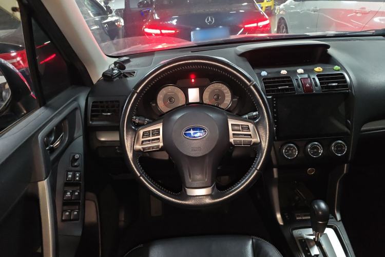 Used Subaru Forester 2013 2.5i Automatic Elite Edition Steering Wheel
