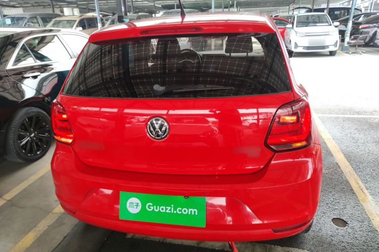 Used Volkswagen Polo 2016 1.6L Automatic Comfort Model