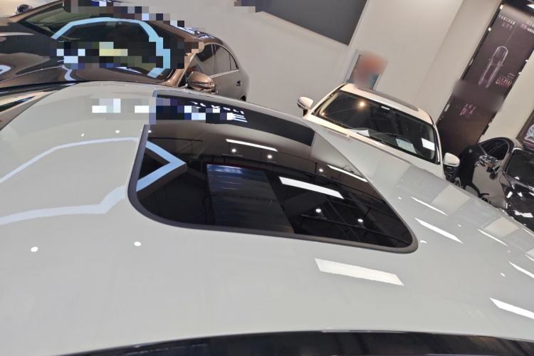 Used Mercedes-Benz CLS 2022 CLS 300 Luxury Model Roof