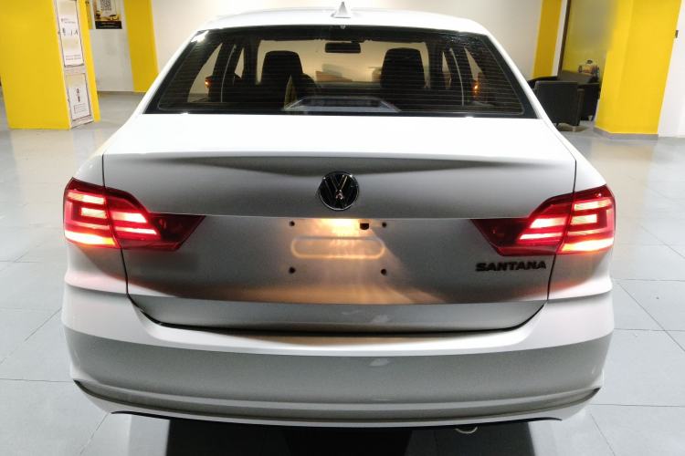 Used Volkswagen Santana 2016 1.4L Manual Fashion Edition Rear
