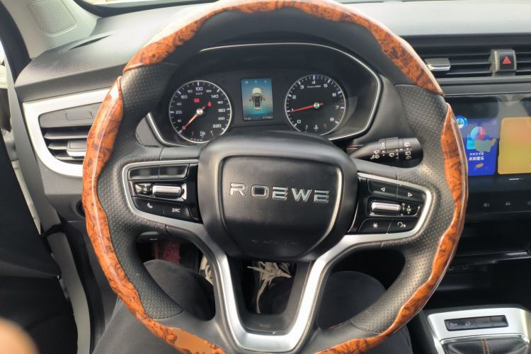 Used Roewe RX3 2021 PRO 1.6L Manual Flagship Model
