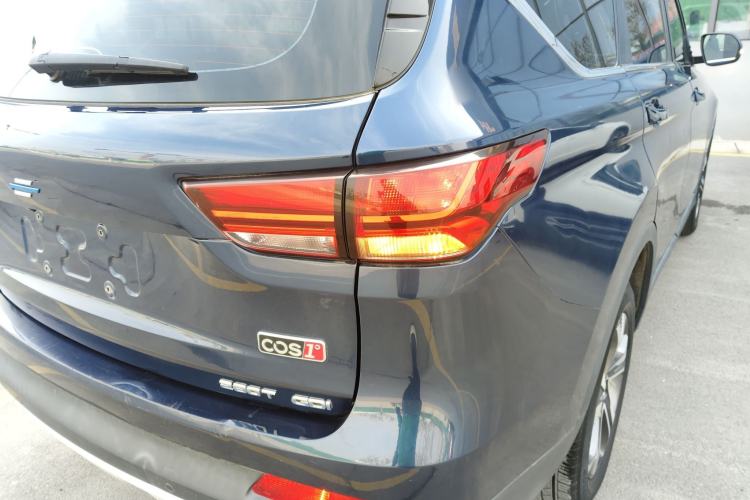 Used Oshan COS1 2018 1.5T Automatic Yue 6-Seater
