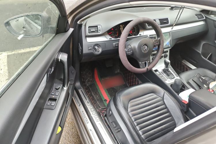 Used Volkswagen Magotan 2015 1.8TSI Advanced Model