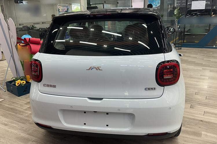Used JAC Yiwei 3 2024 Beloved Edition 330km Air+ Exterior 4