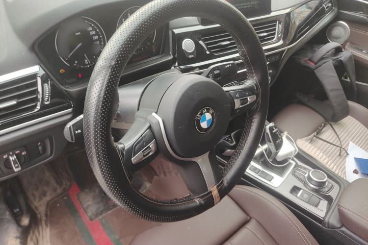 Used BMW 1 Series 2021 125i M Sport Night Edition Steering Wheel