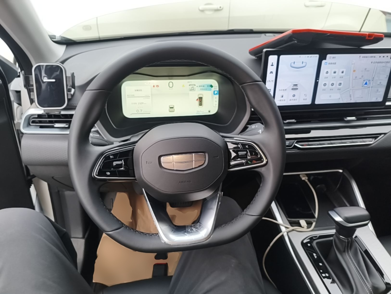 Geely Auto Emgrand 2026 Model 4th Generation 4 Millionth Anniversary Edition 1.5L CVT Feiyue Edition — снимка 13