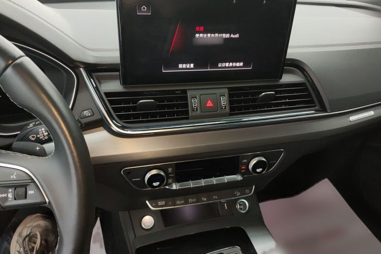 Used Audi Q5L Sportback 2021 40 TFSI Fashion Model
