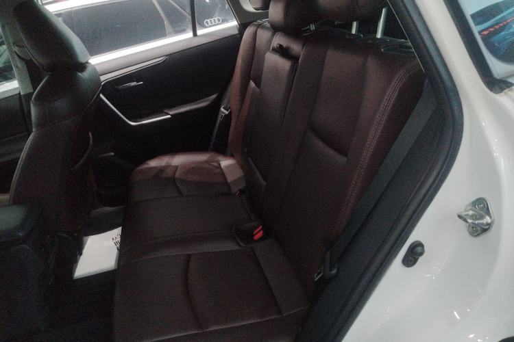 Used Toyota RAV4 2020 2.0L CVT Two-Wheel Drive Fashion Edition