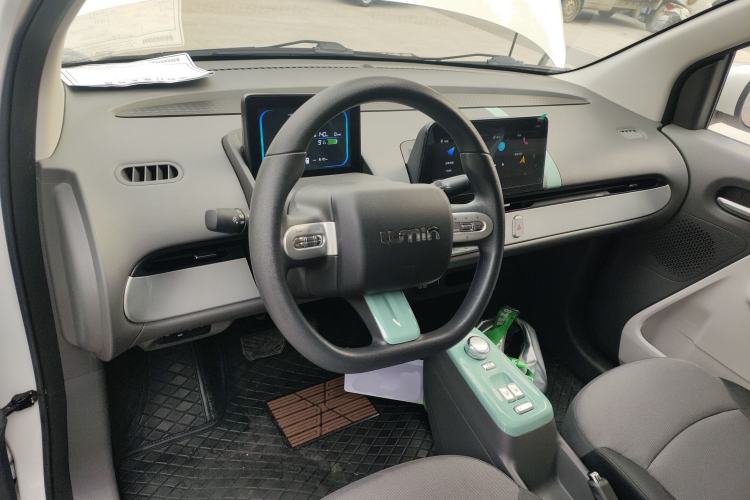 Used CHANGAN NEVO Lumin 2022 155 km – Refreshingly Sweet Edition Steering Wheel