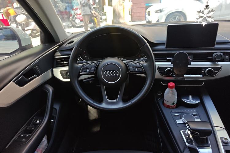 Used Audi A4L 2019 40 TFSI Fashion Edition China VI Emission Standard