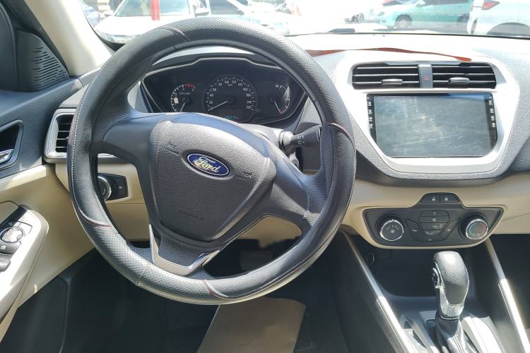 Used Ford Escort 2015 1.5L Automatic Comfort Edition