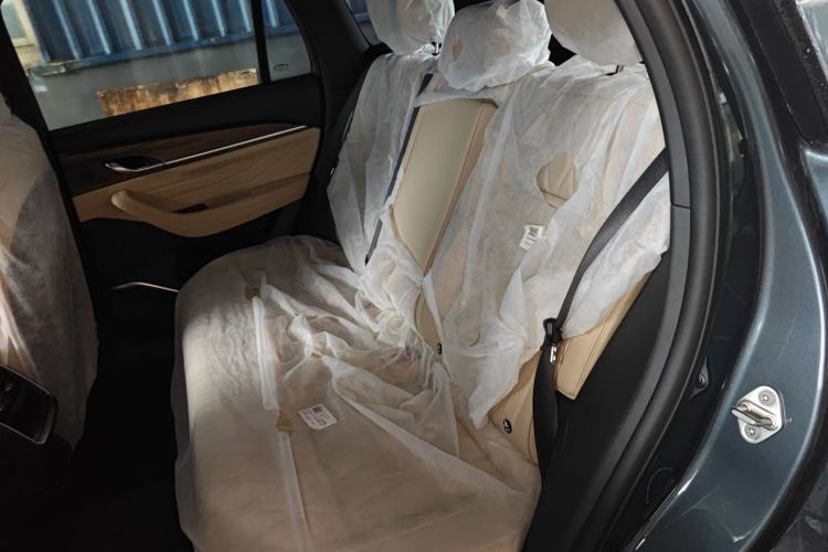 Used Geely Auto Monjaro L 2025 Dongfang Yao 2.0TD Automatic Jinzhao Edition Left Rear Seat