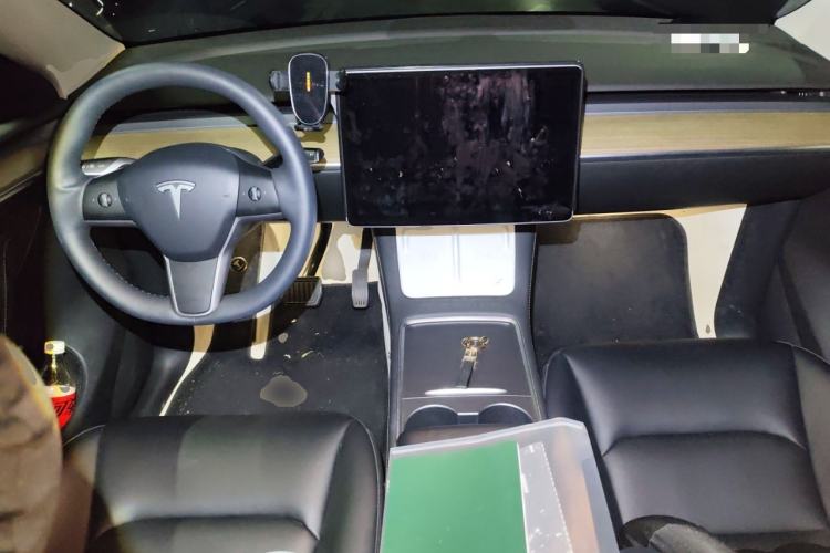 Used Tesla Model Y 2022 Revised Version Rear-Wheel Drive Center Console