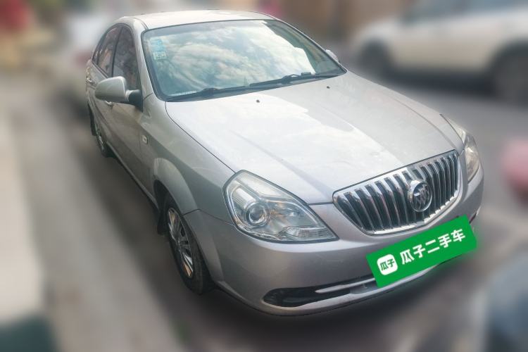 Used Buick Excelle 2015 1.5L Automatic Classic Model

