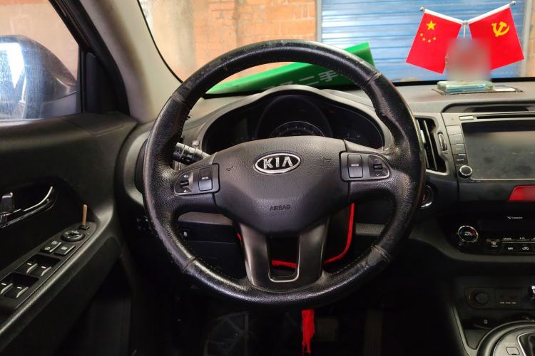 Used Kia Sportage R 2011 2.0L Automatic Two-Wheel Drive GLS Steering Wheel