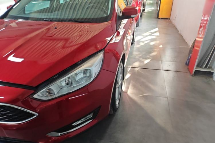 Used Ford Focus 2017 Hatchback 1.6L Automatic Fashion Edition Smart Drive Version Left Front Headlight