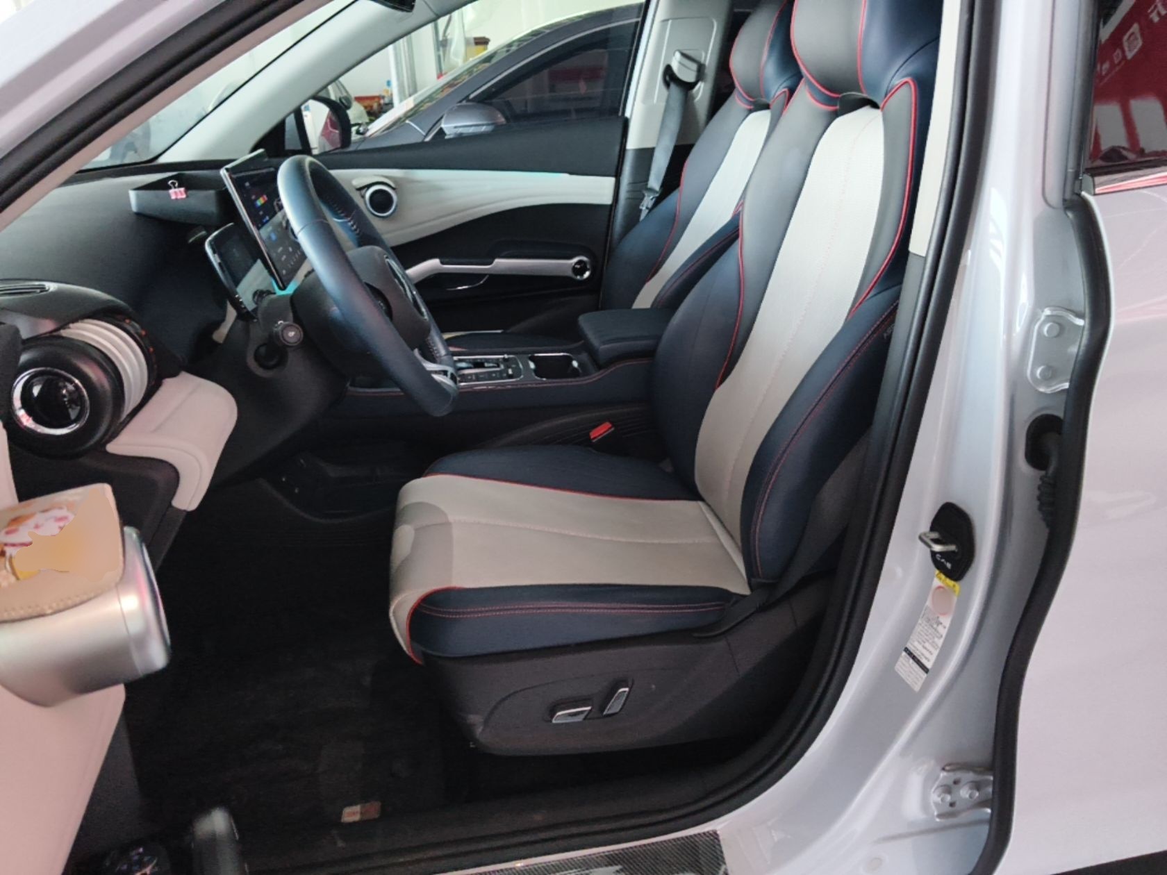 BYD Yuan PLUS 2022 430 km Luxury Version - Premium — снимка 17