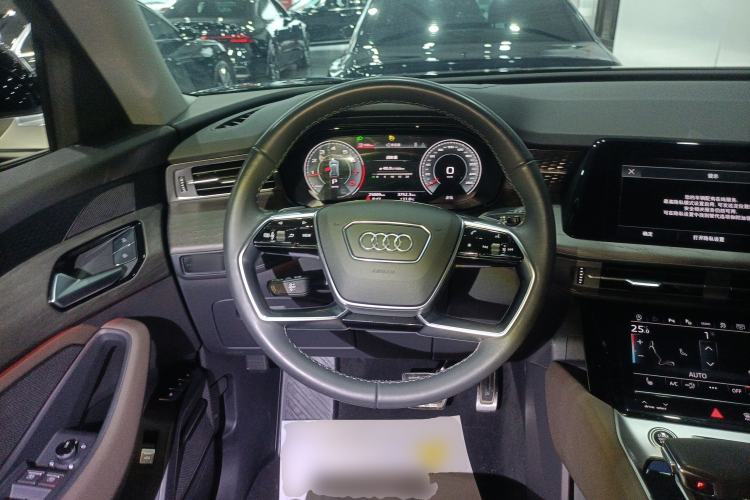 Used Audi Q6 2024 45 TFSI quattro Qiyun Edition Yulin Package 7 Seats

