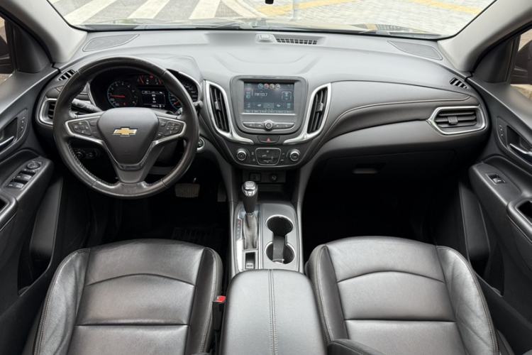 Used Chevrolet Equinox 2019 535T Automatic Chijie Edition China VI Interior 5