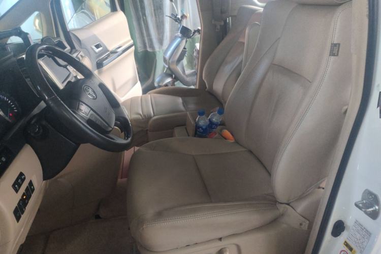 Used Toyota Alphard 
