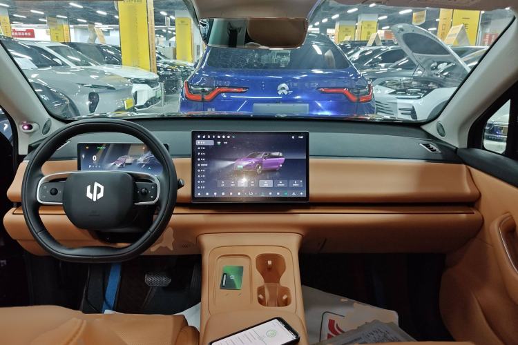 Used Leapmotor C16 2024 Range-Extended 200 LiDAR Edition Interior 2