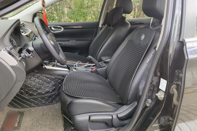 Used Nissan Sylphy 2019 1.6XV CVT Smart Connect Luxury Edition China VI Standard Left Front Seat