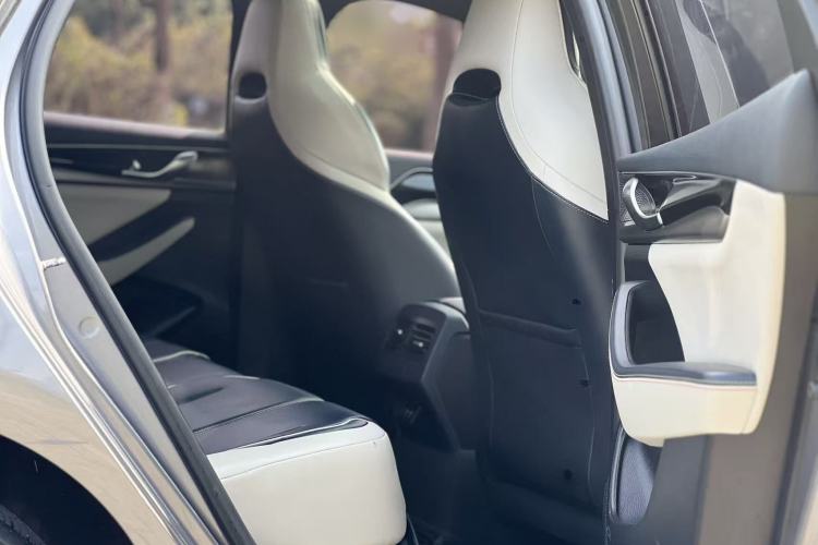 Used BYD Qin PLUS 2021 EV 400KM Luxury Model