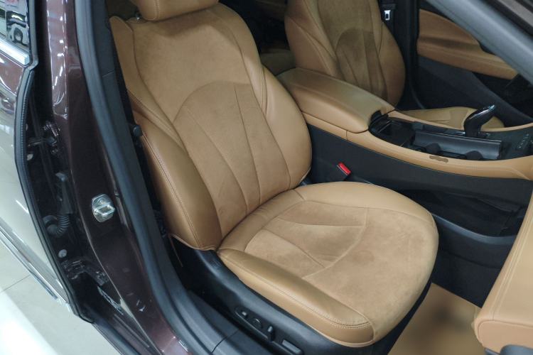 Used Buick LaCrosse 2018 28T Luxury Model
