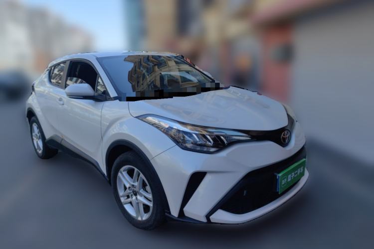Used Toyota C-HR 2023 2.0L Comfort Edition Front Right 45 Deg