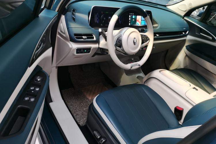 Used ORA Good Cat 2023 401 km Standard Range Premium Version Lithium Iron Phosphate
