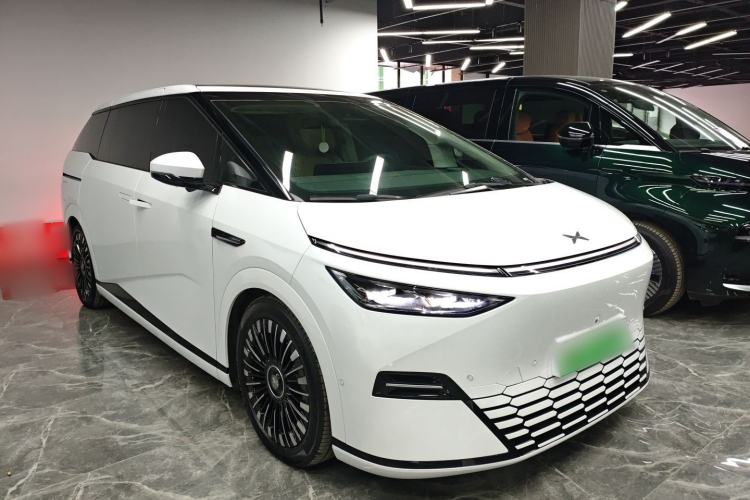 Used XPeng X9 2025 740 Ultra-Long Range Max