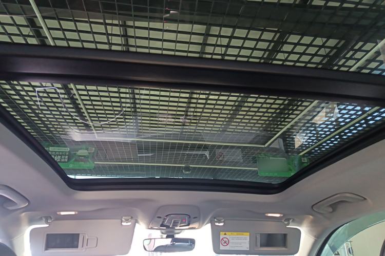 Used Audi Q5L 2022 40T Luxury Dynamic Model Headliner