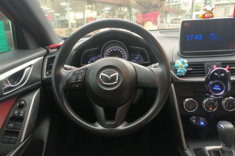 Used Mazda CX-4 2016 2.0L Automatic 2WD Blue Sky Dynamic Edition Steering Wheel