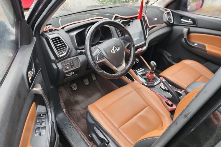 Used Oshan CX70 2017 Facelifted CX70T 1.5T Manual High-Performance Edition