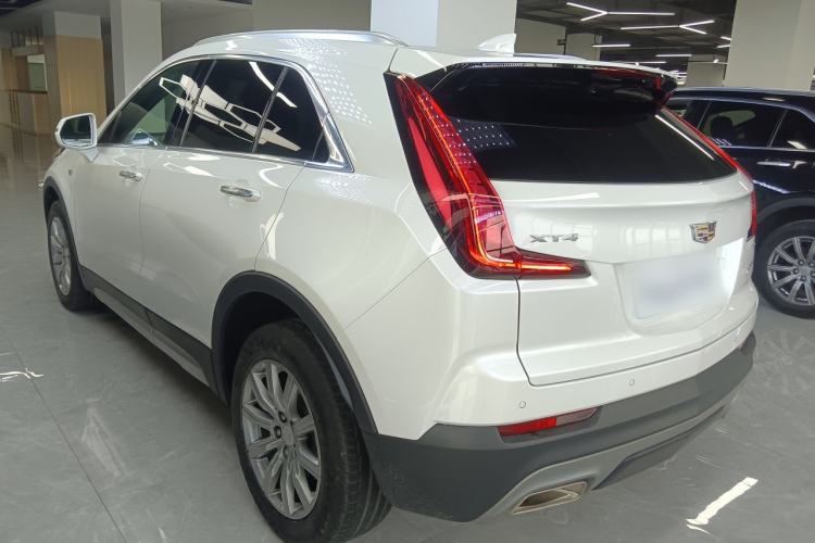 Used Cadillac XT4 2021 28T Two-Wheel Drive Leading Version
