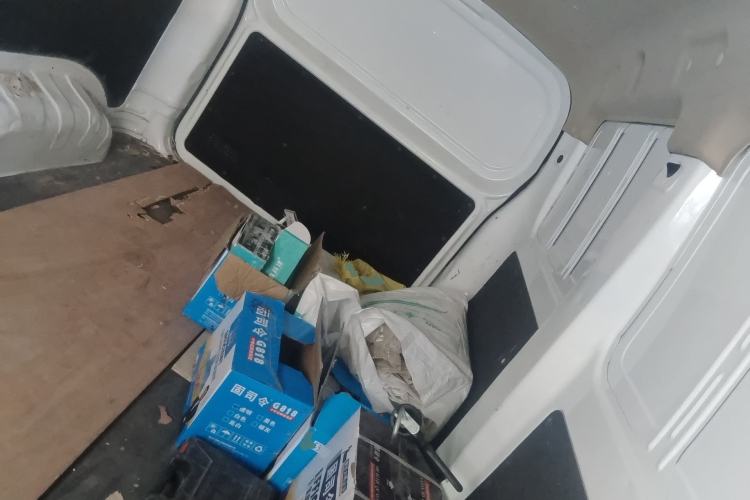 Used CHANGAN KAICHENG Ruixing M60 2020 1.5L Base Version China VI Standard 2-Seater Van with DAM15KR Engine Left Rear Seat