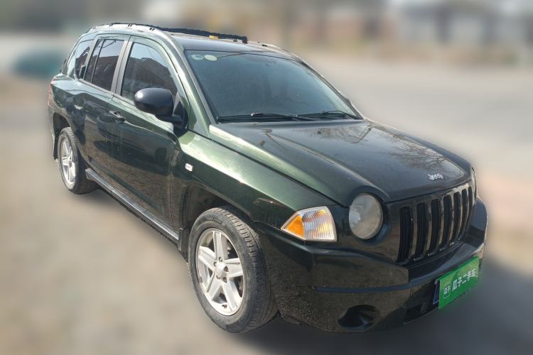 Used Jeep Compass  Front Right 45 Deg