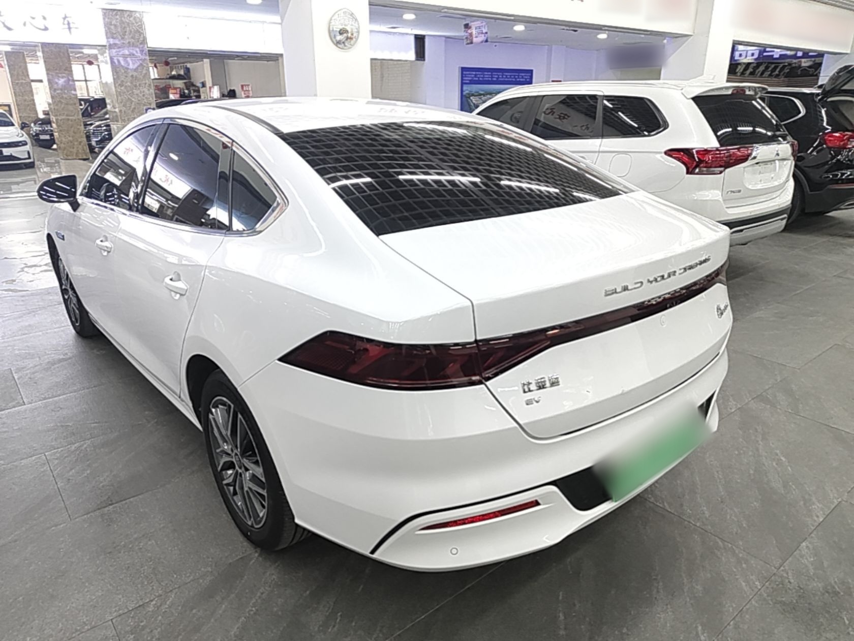 BYD Qin PLUS 2023 Champion Edition EV 510KM Leading Model — снимка 4