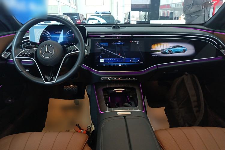 Used Mercedes-Benz E-Class New Energy 2024 E 350 e L Plug-in Hybrid Sedan
