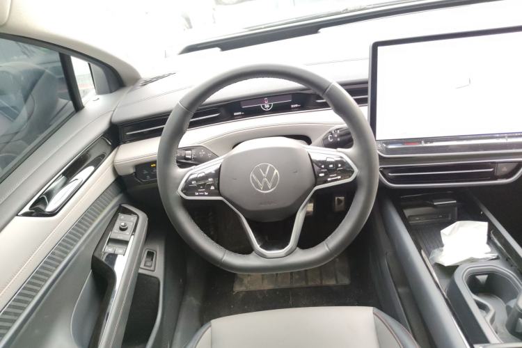 Used Volkswagen ID.7 VIZZION 2024 AIR model