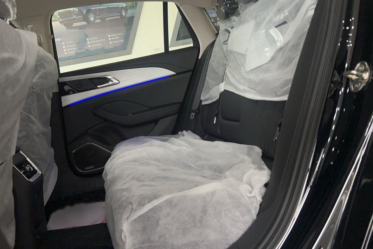 Used Hongqi H5 2025 2.0T Automatic Xuan Ying Edition