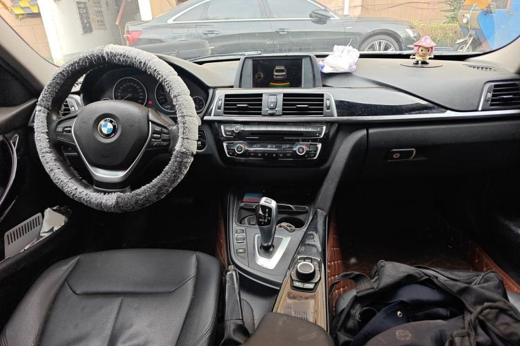 Used BMW 3 Series 2017 320Li Fashion Model
