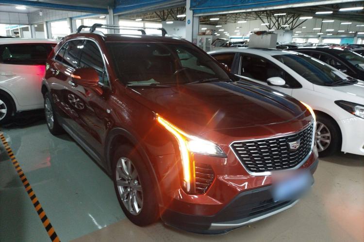 Used Cadillac XT4 2021 28T Two-Wheel Drive Leading Version
