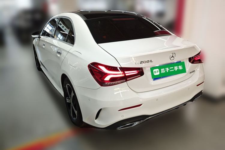 Used Mercedes-Benz A-Class 2022 Revised Version A 200 L Sport Sedan Fashionable Style